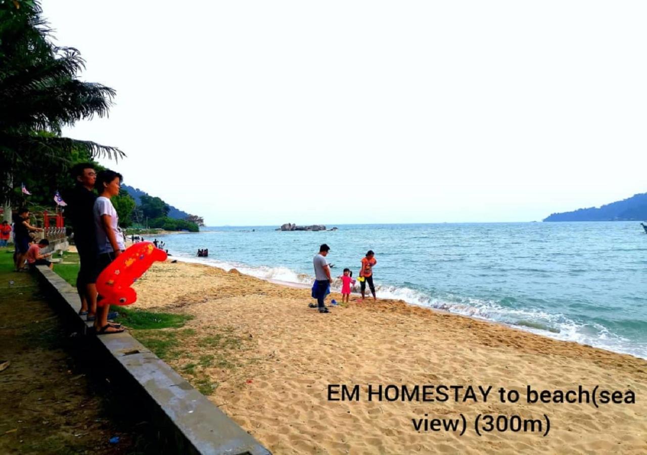 Em Homestay Pekan Pangkor Kültér fotó
