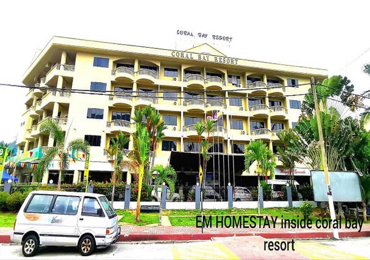 Em Homestay Pekan Pangkor Kültér fotó