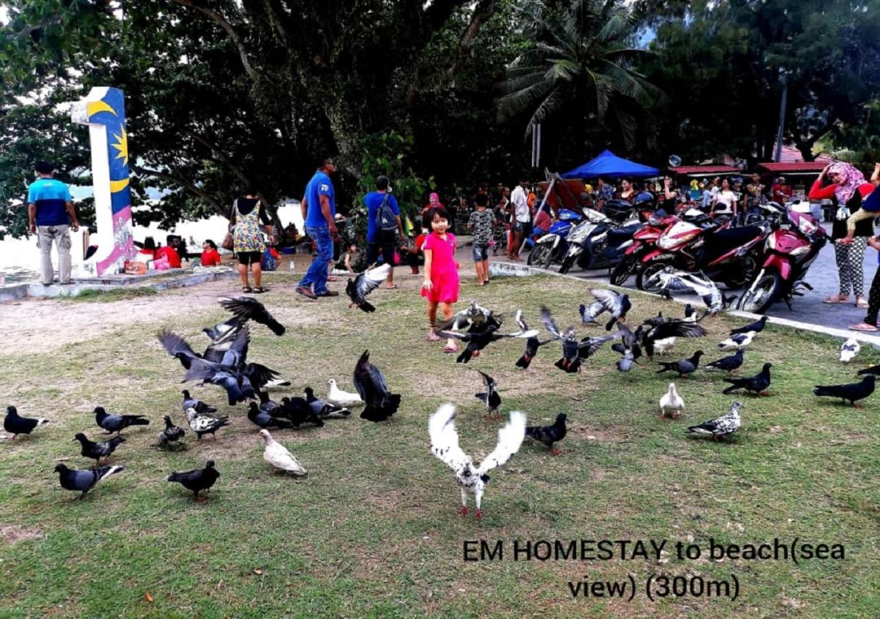 Em Homestay Pekan Pangkor Kültér fotó