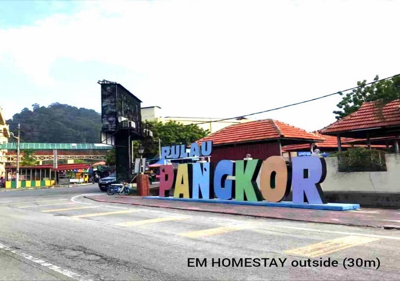 Em Homestay Pekan Pangkor Kültér fotó